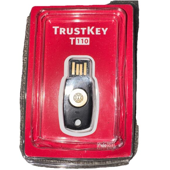 FIDO Security Key TrustKey T110 FIDO2 U2F Two Factor Authentication USB Key Type - Picture 1 of 4